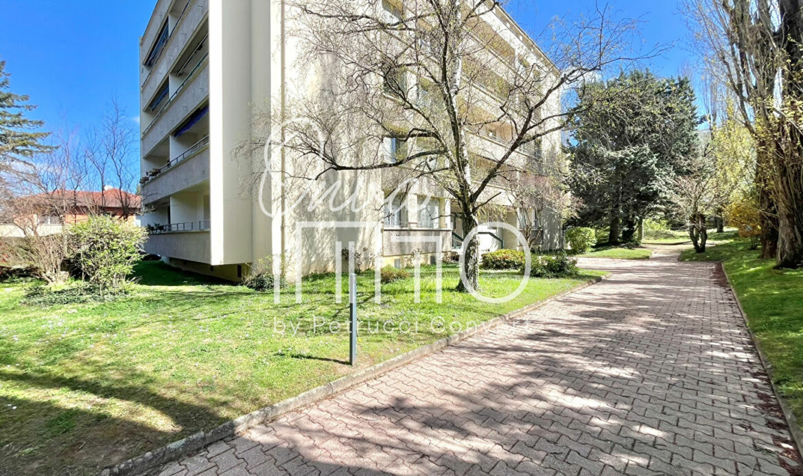 8546c1d8